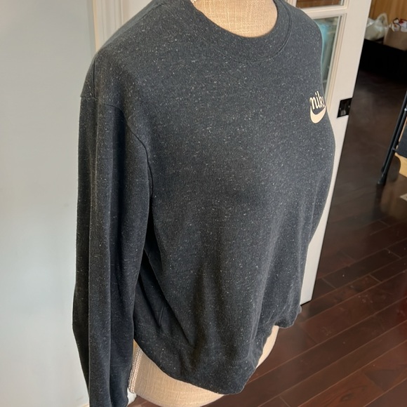 Nike blue long sleeve top, size XS - Picture 5 of 11